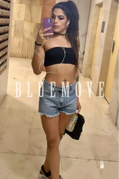 Camila, Travesti en Barcelona 607925889