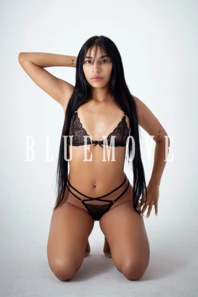 SARA, Escort en Marbella 670663041