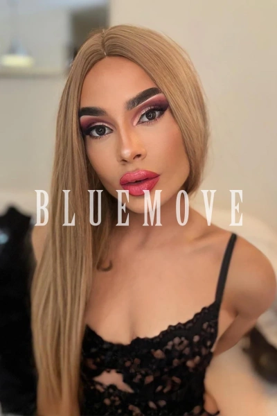 Kamal, Travesti en Madrid 677297871