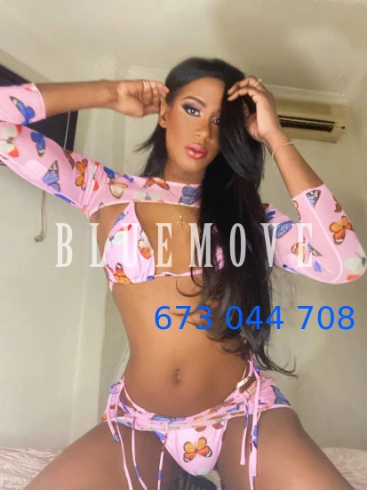 Dayana Mendoza, 20 años, en Málaga – foto 2