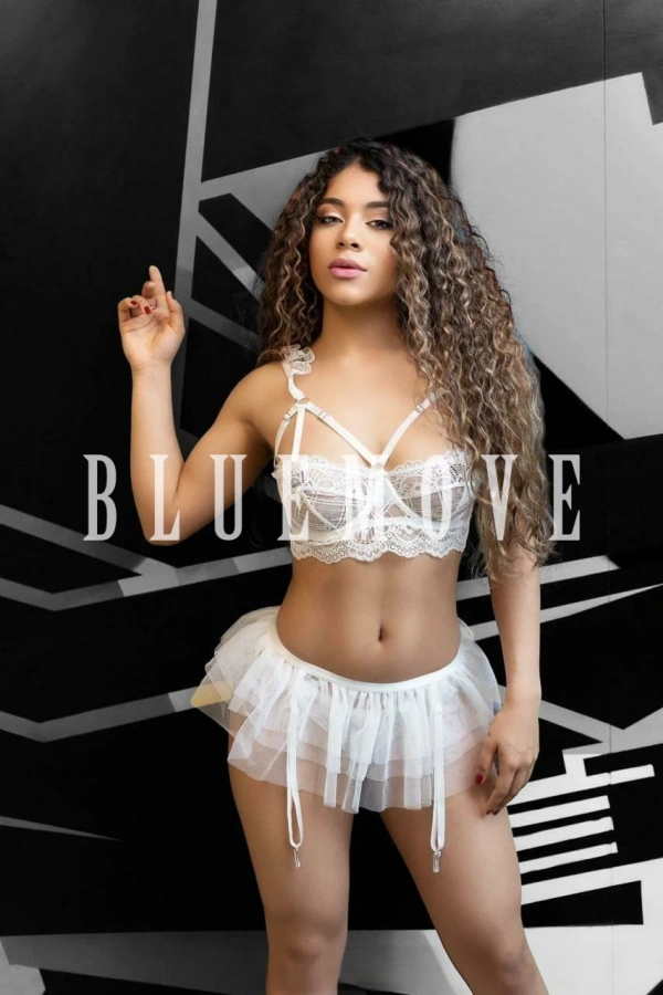 Rubi, 20 años, en Ibiza – foto 3
