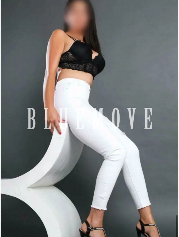 Brunita, 25 años, en Madrid – foto 3