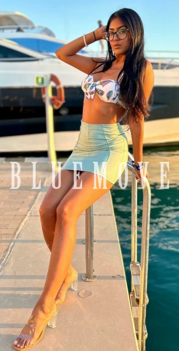 Miah, 23 años, en Ibiza – foto 3