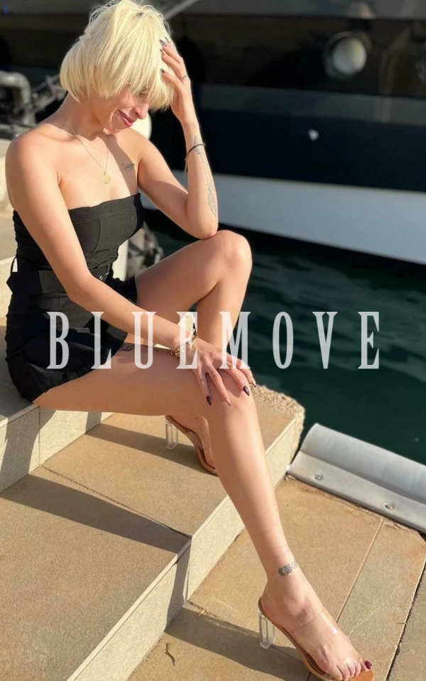 Rubi, 20 años, en Ibiza