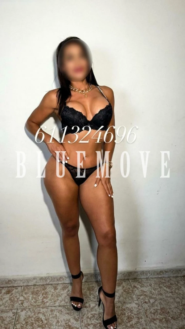 Morenita, 20 años, en Marbella