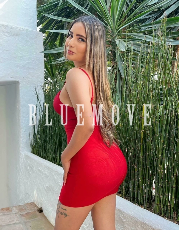 Rubia, 20 años, en Marbella