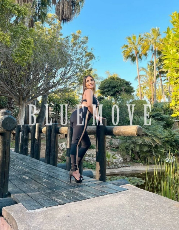 Rubia, 20 años, en Marbella – foto 2