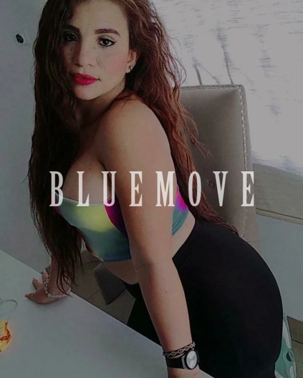 Viki, 28 años, en Valencia