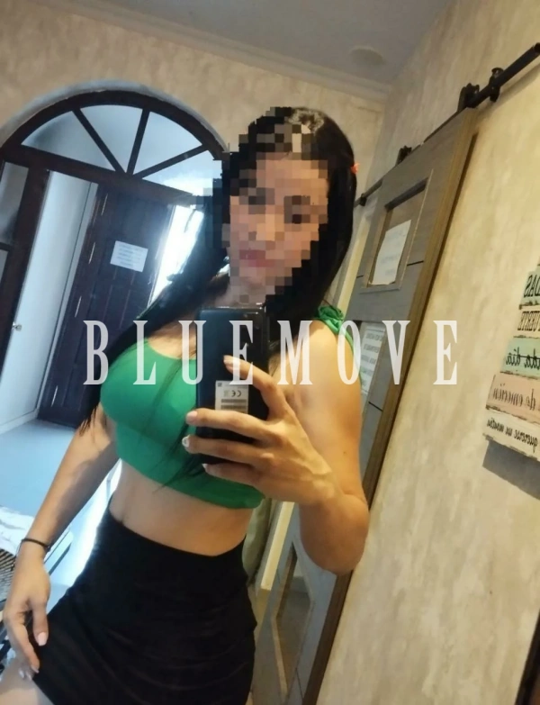 Jovencita Latin, 20 años, en Tarragona