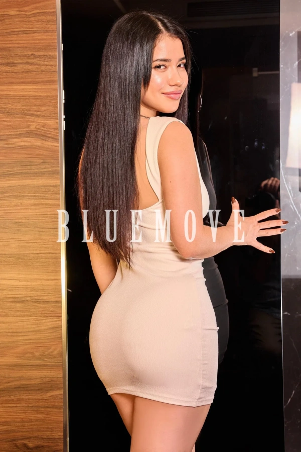 Laura, 24 años, en Barcelona – foto 4
