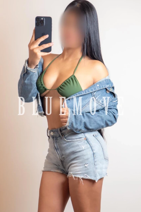 Johana, 18 años, en Madrid