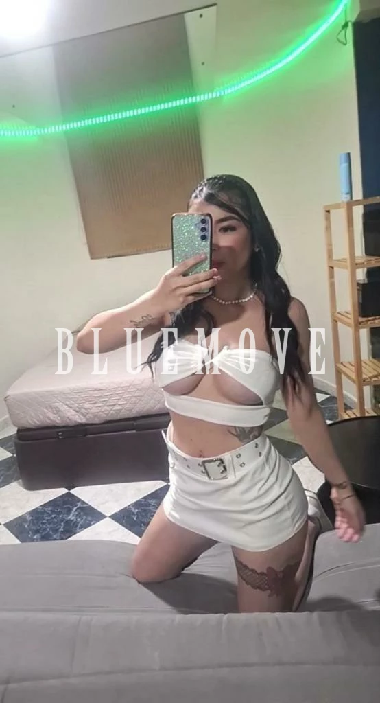 Morena, 20 años, en San Cristóbal de La Laguna