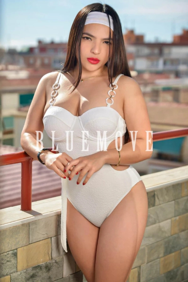 Esmeralda, 22 años, en Madrid
