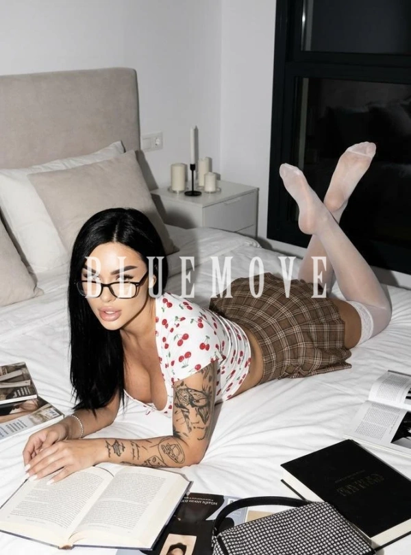 Alice, 26 años, en Marbella – foto 3
