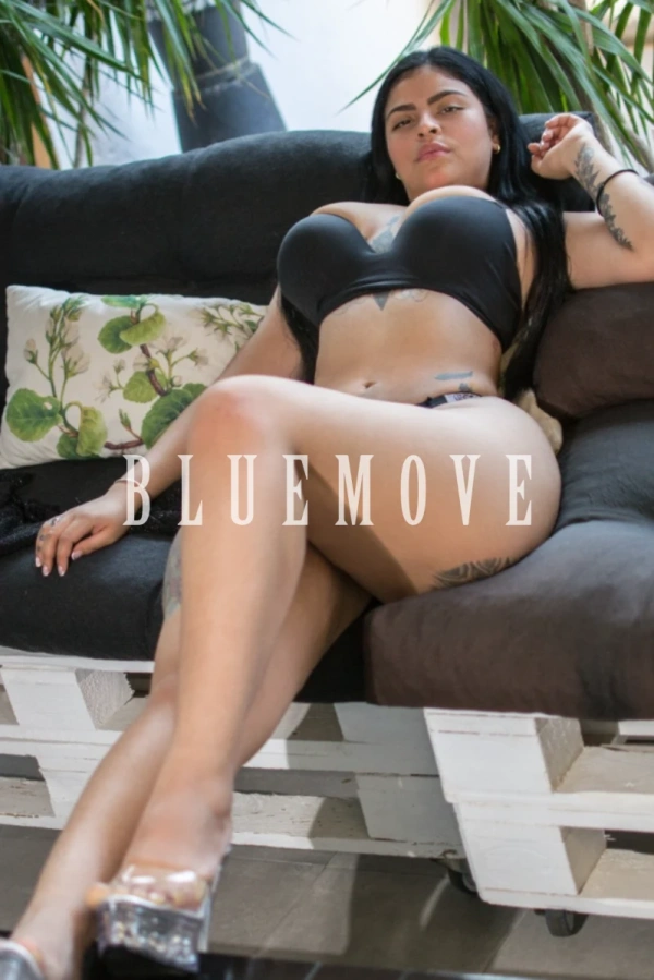 Gabriela, 22 años, en Madrid