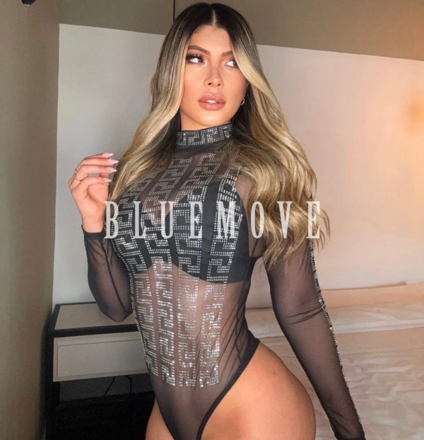 Anitta, 23 años, en Marbella – foto 3