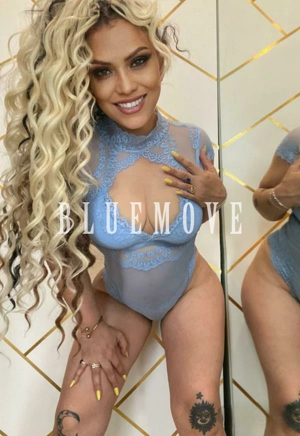 Vanessa, 43 años, en Sabadell