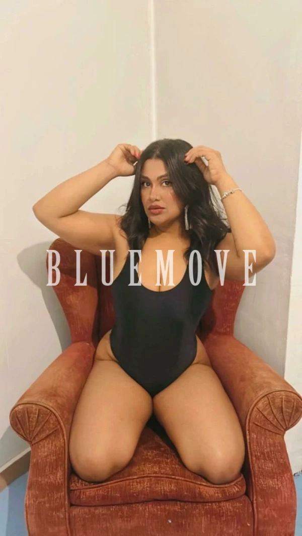 Juliana, 28 años, en Vitoria-Gasteiz