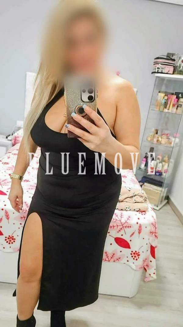 Patri, 35 años, en Almería