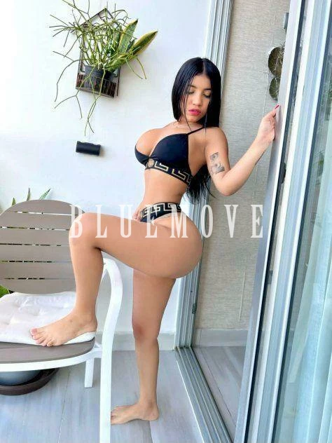 Paola, 26 años, en Almería