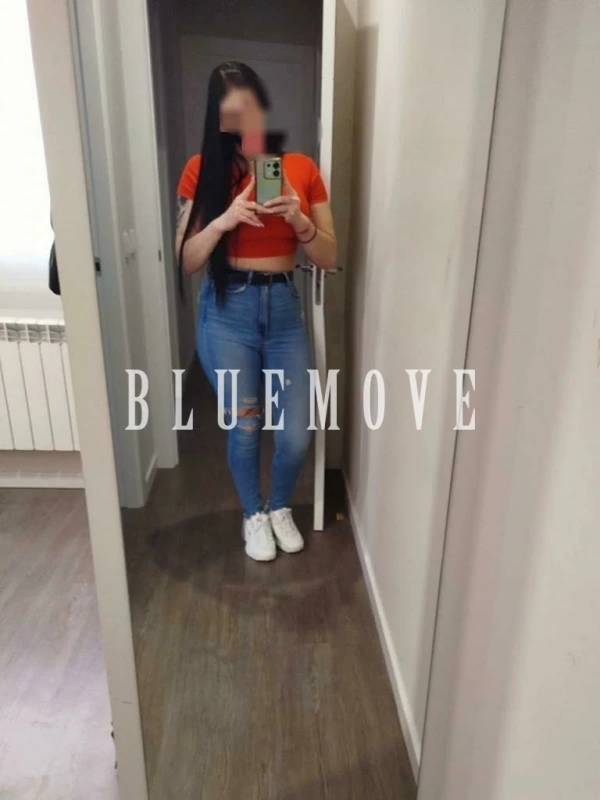 Hermosa Delgada, 29 años, en Castellón de la Plana