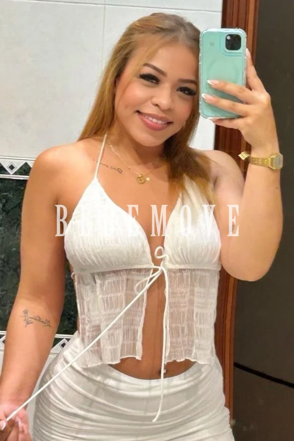 Camila, 26 años, en Valencia