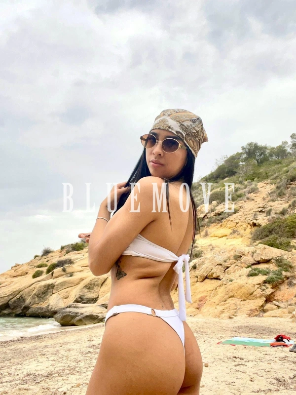 Julieta, 20 años, en Ibiza – foto 2
