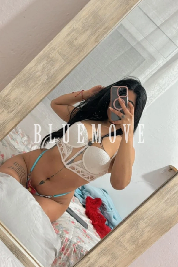 Karen, 23 años, en Sevilla