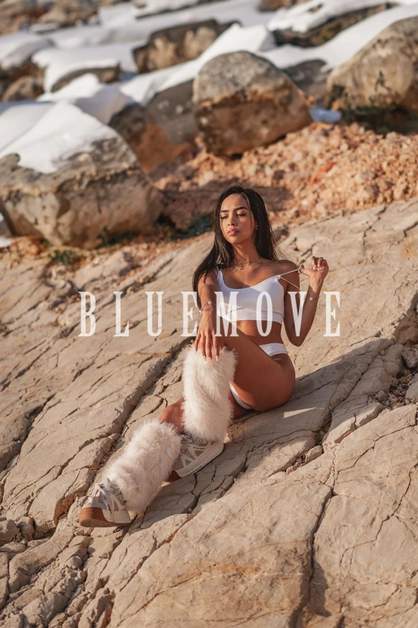 Julieta, 20 años, en Ibiza – foto 3
