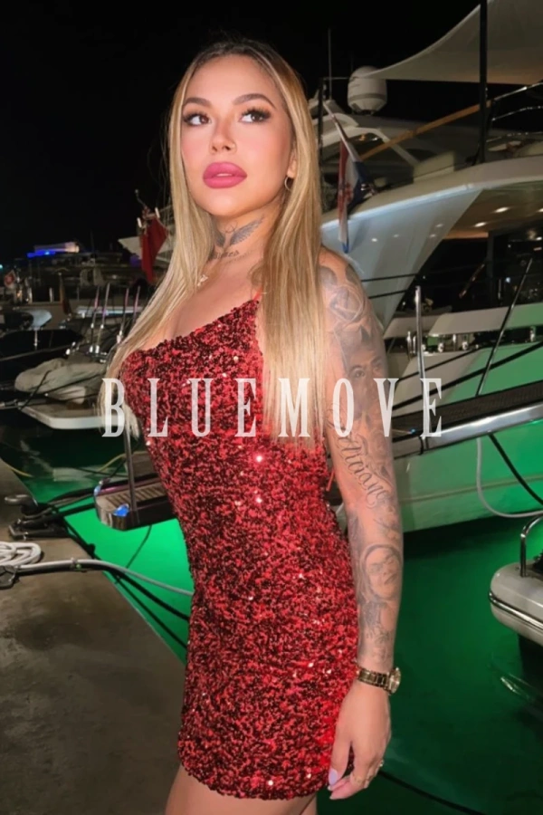 Alexa, 24 años, en Ibiza