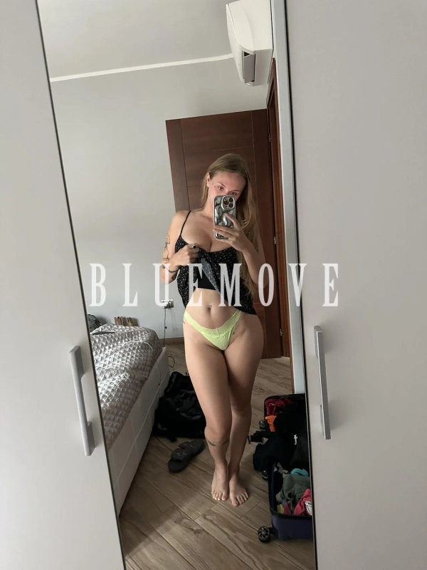 Julie, 26 años, en Málaga – foto 3