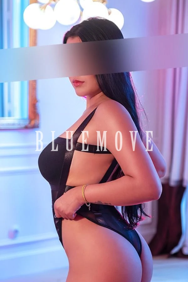 Manuela, 22 años, en Madrid