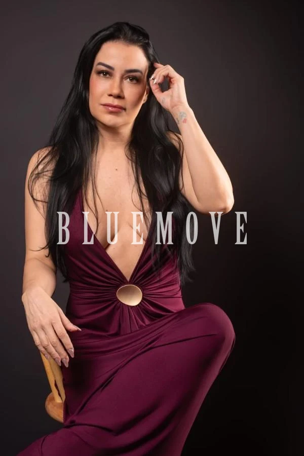 Hellen, 38 años, en Marbella
