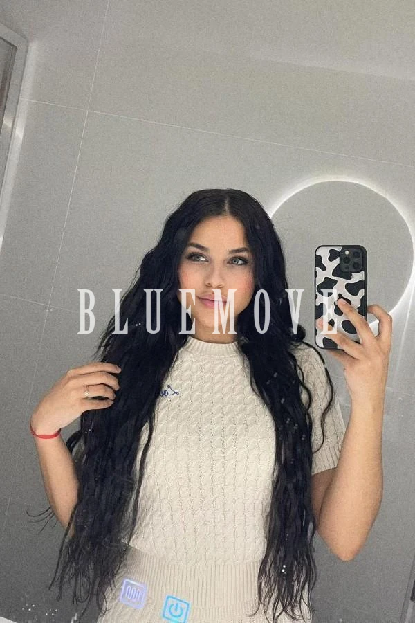 Naty, 20 años, en Marbella