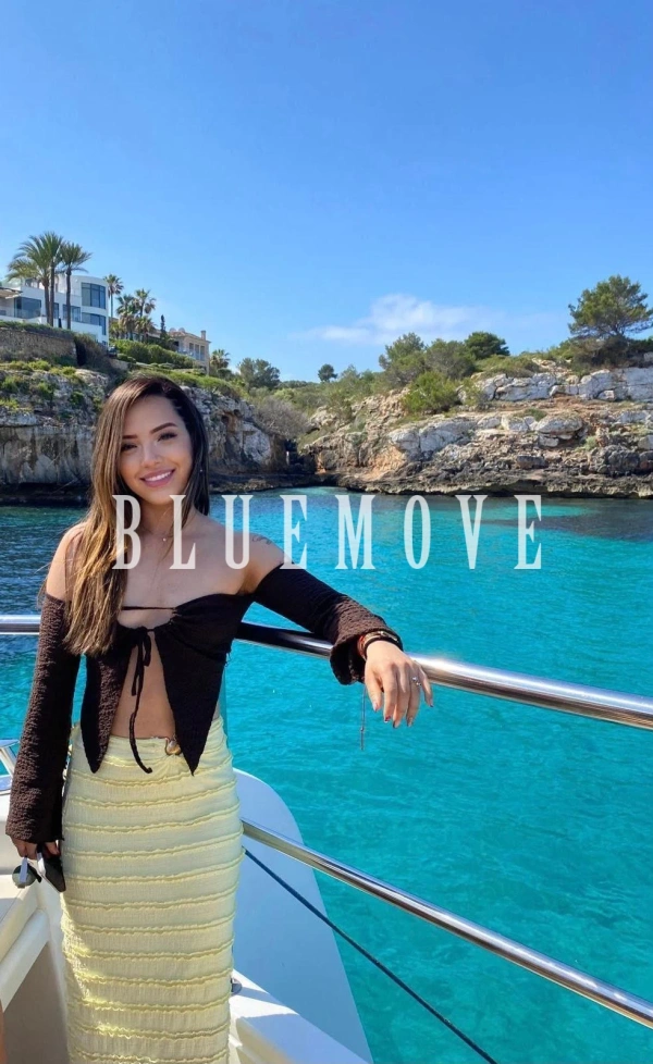 Lya, 21 años, en Marbella – foto 4
