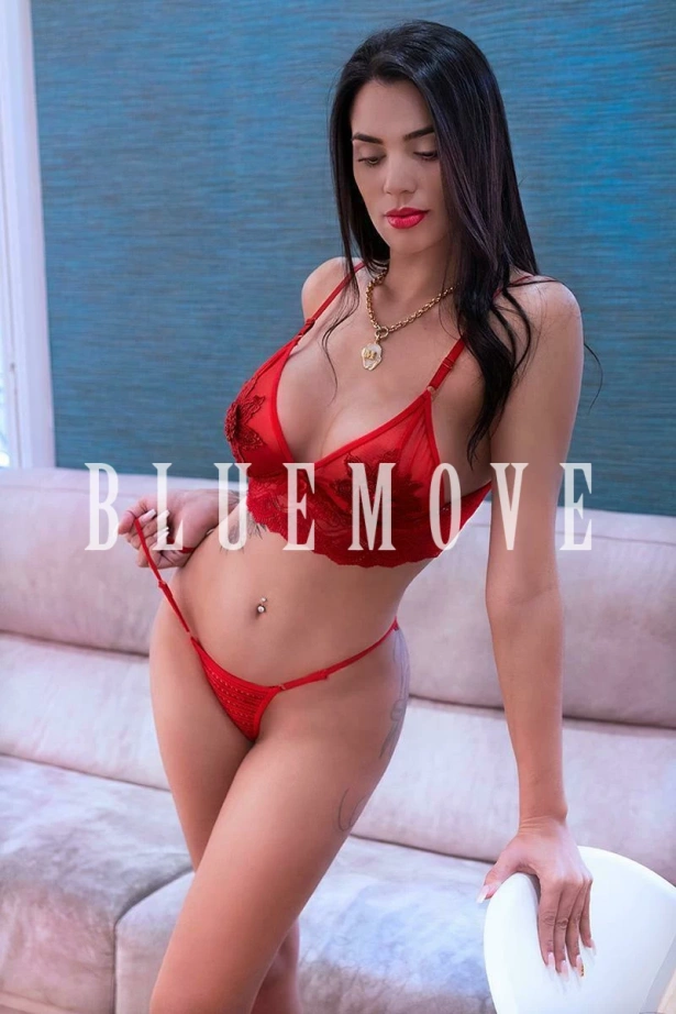 Rebecca, 681008724