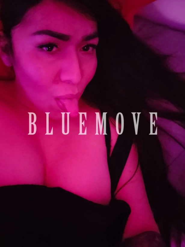 Cenas románticas, Viajes, Salidas a eventos, Salir de fiesta, Girlfriend experience, Masaje cuerpo a cuerpo, Masajes sensitivos, Masajes a domicilio, Masajes a hoteles, Fantasías y disfraces, Masaje erótico: travesti em Madrid