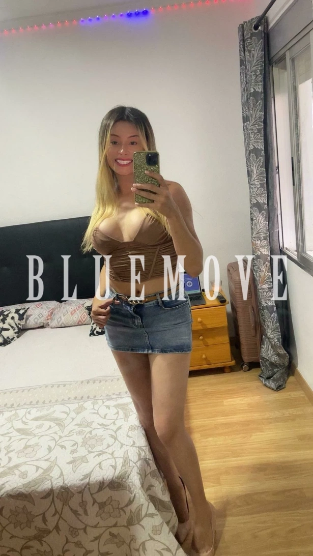 Cenas románticas, Viajes, Salidas a eventos, Salir de fiesta, Girlfriend experience, Masaje cuerpo a cuerpo, Masajes a domicilio, Masajes a hoteles, Fantasías y disfraces, Masaje erótico: travesti em Alicante