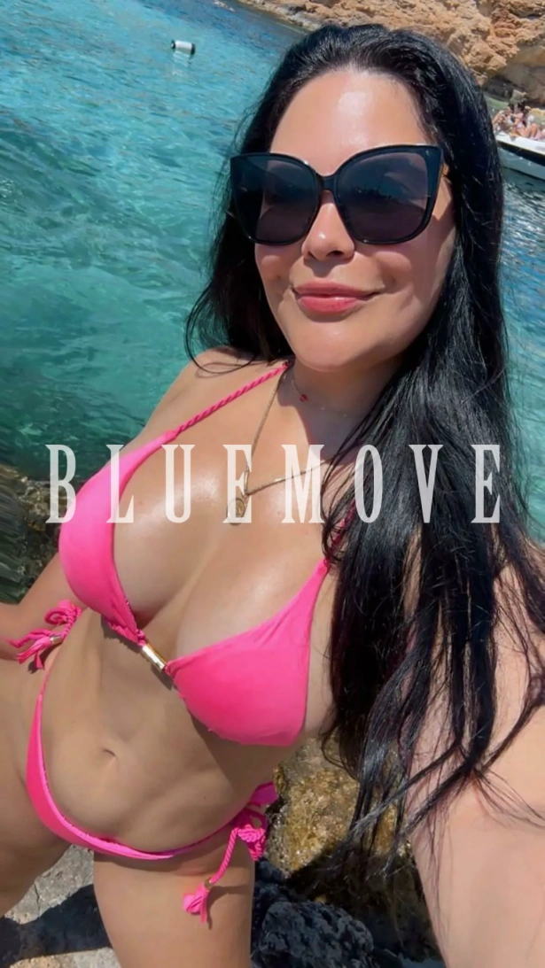 Cenas románticas, Masaje erótico, Masajes sensitivos, Masaje cuerpo a cuerpo, Masajes a domicilio, Fantasías y disfraces, Salir de fiesta: escorts em Barcelona