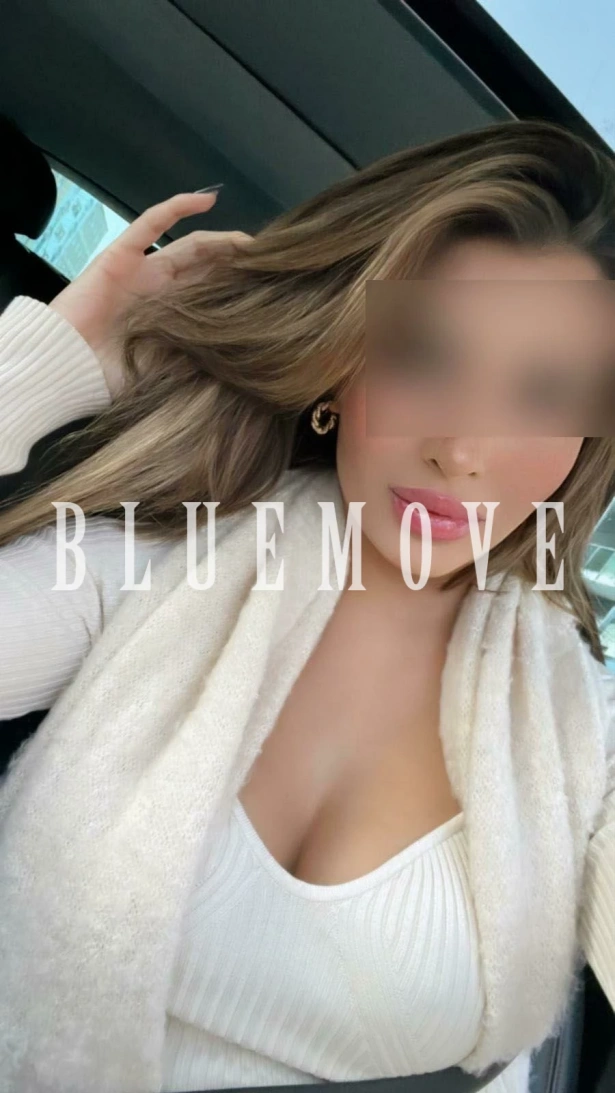 Alice,  escort brasileña de 25 años que vive 