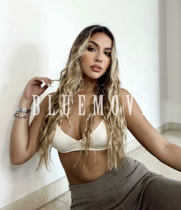 Cenas románticas, Viajes, Girlfriend experience, Masaje cuerpo a cuerpo, Masajes a domicilio, Masajes a hoteles, Fantasías y disfraces, Masaje erótico: escorts em Madrid