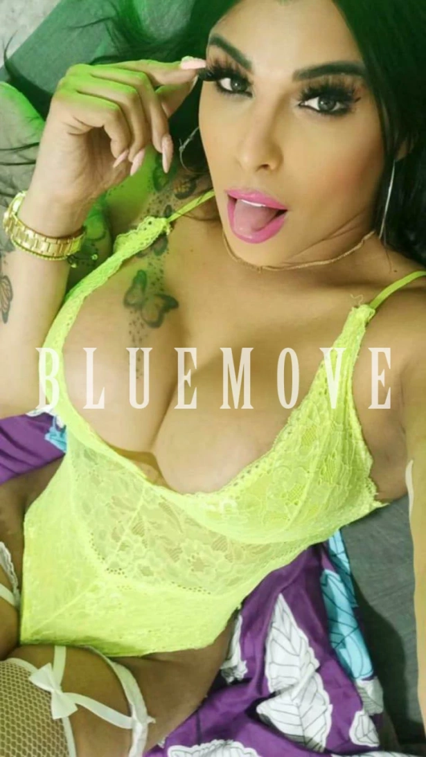 Cenas románticas, Masaje erótico, Viajes, Masajes sensitivos, Girlfriend experience, Salidas a eventos, Masaje cuerpo a cuerpo, Masajes a domicilio, Fantasías y disfraces, Masajes a hoteles, Salir de fiesta: travesti em Madrid