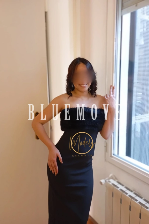Cenas románticas, Viajes, Salidas a eventos, Salir de fiesta, Girlfriend experience, Masaje cuerpo a cuerpo, Masajes sensitivos, Masajes a domicilio, Masajes a hoteles, Fantasías y disfraces, Masaje erótico: escorts em Madrid