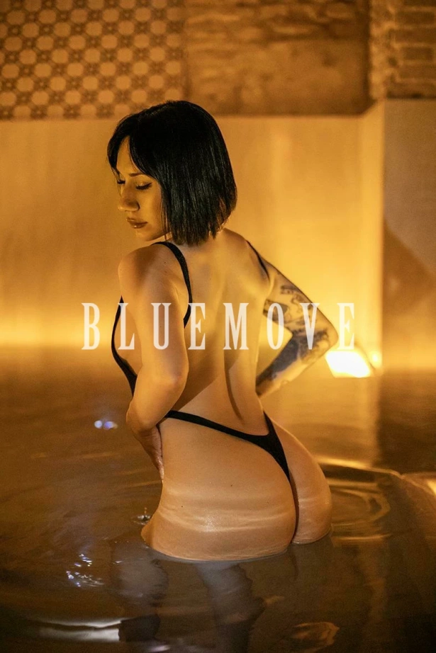 Cenas románticas, Viajes, Salidas a eventos, Salir de fiesta, Girlfriend experience, Masaje cuerpo a cuerpo, Masajes sensitivos, Masajes a domicilio, Masajes a hoteles, Fantasías y disfraces, Masaje erótico: escorts em Madrid