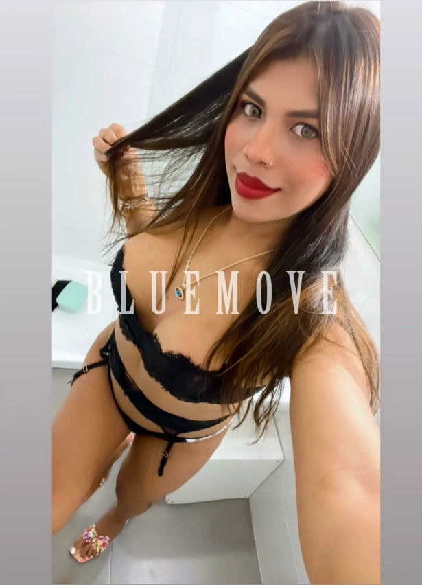 Cenas románticas, Masaje erótico, Viajes, Masajes sensitivos, Girlfriend experience, Salidas a eventos, Masaje cuerpo a cuerpo, Masajes a domicilio, Fantasías y disfraces, Masajes a hoteles, Salir de fiesta: travesti em Madrid