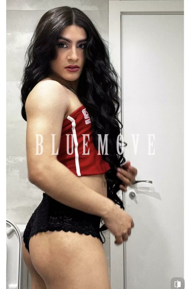 Camila, Hola, mi nombre es C