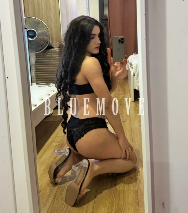 Camila, amila, soy una escort travesti colombian