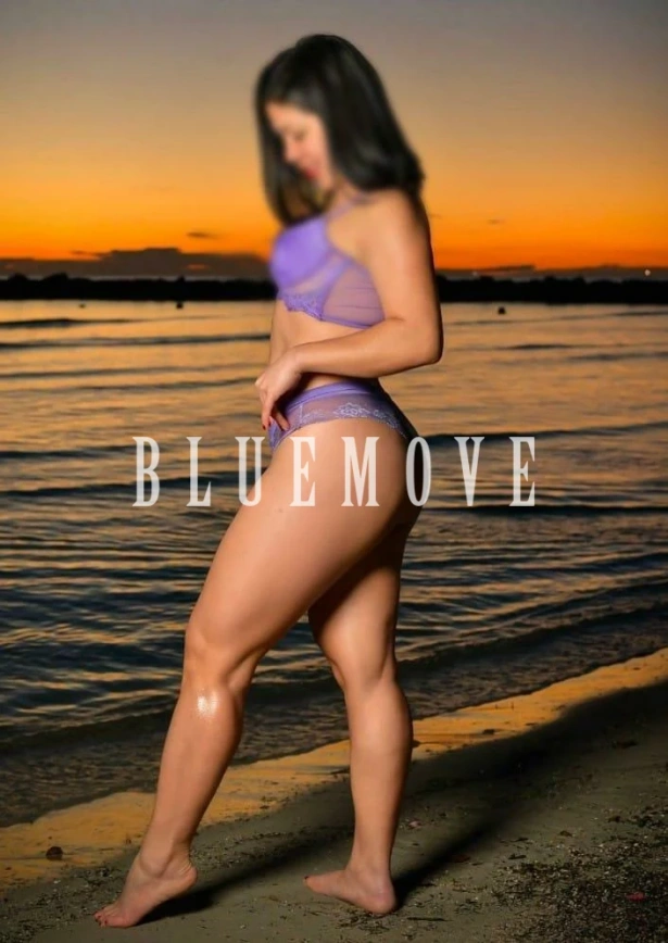 Cenas románticas, Viajes, Salidas a eventos, Salir de fiesta, Girlfriend experience, Masaje cuerpo a cuerpo, Masajes sensitivos, Masajes a domicilio, Masajes a hoteles, Fantasías y disfraces, Masaje erótico: escorts em Palma de Mallorca