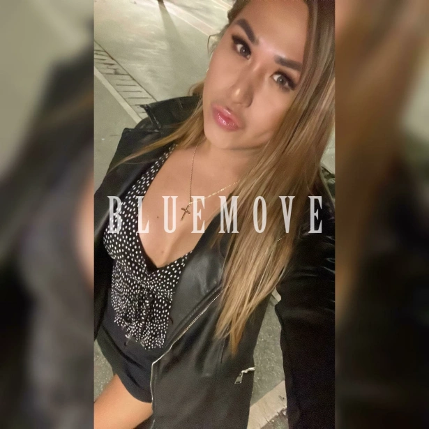 Masaje erótico, Masajes sensitivos, Masaje cuerpo a cuerpo, Masajes a domicilio, Fantasías y disfraces, Masajes a hoteles: travesti em Madrid