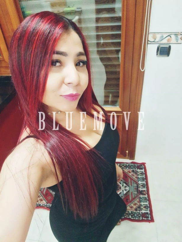 Salir de fiesta, Girlfriend experience, Masaje cuerpo a cuerpo, Masajes sensitivos, Masajes a domicilio, Masajes a hoteles, Fantasías y disfraces, Masaje erótico: escorts em Valencia